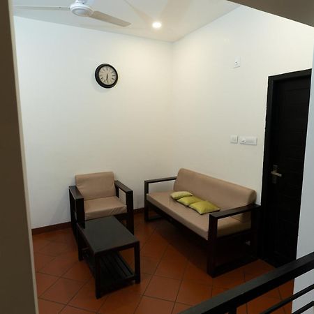 Beyond Pines Vagamon Bed and Breakfast Buitenkant foto