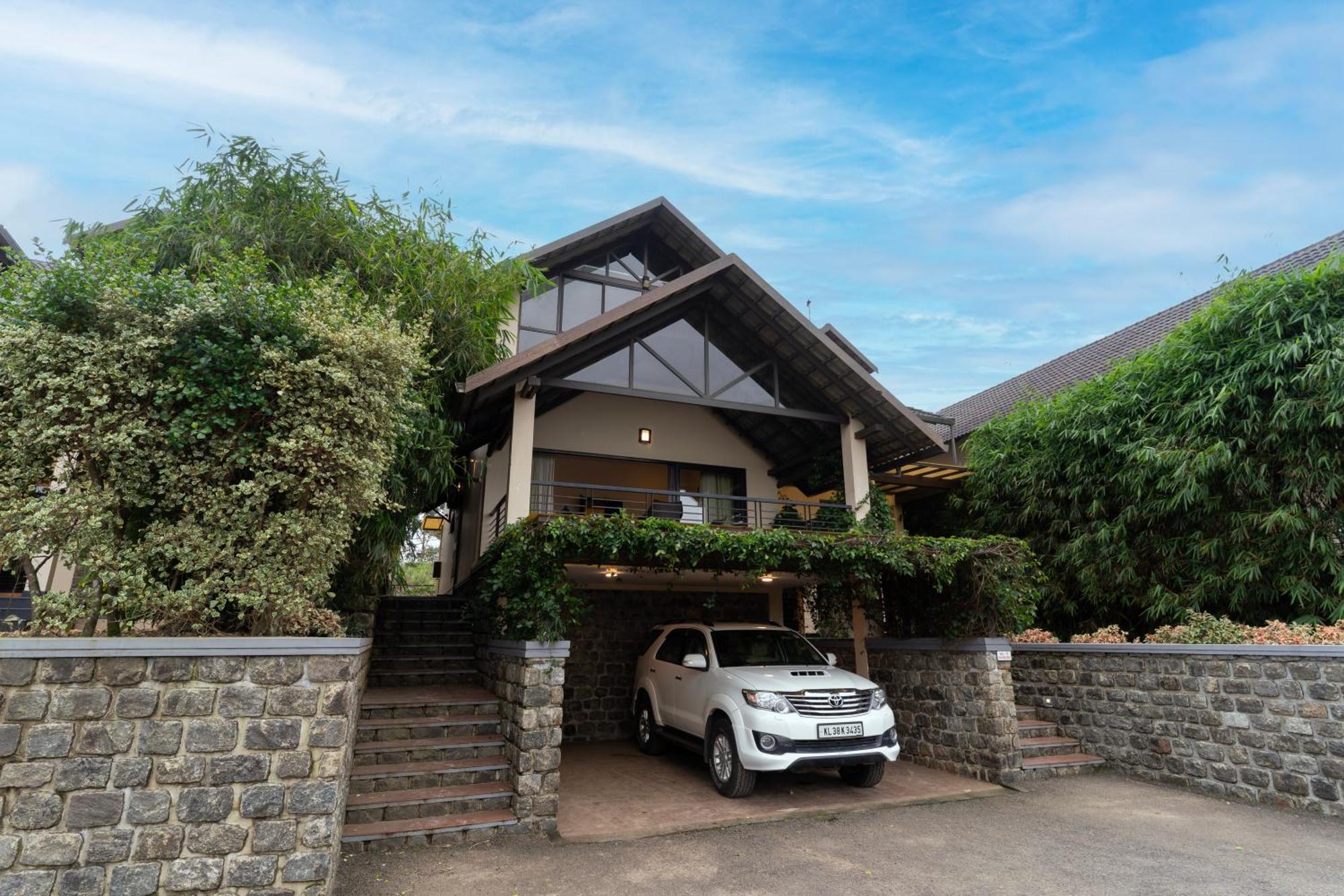Beyond Pines Vagamon Bed and Breakfast Buitenkant foto