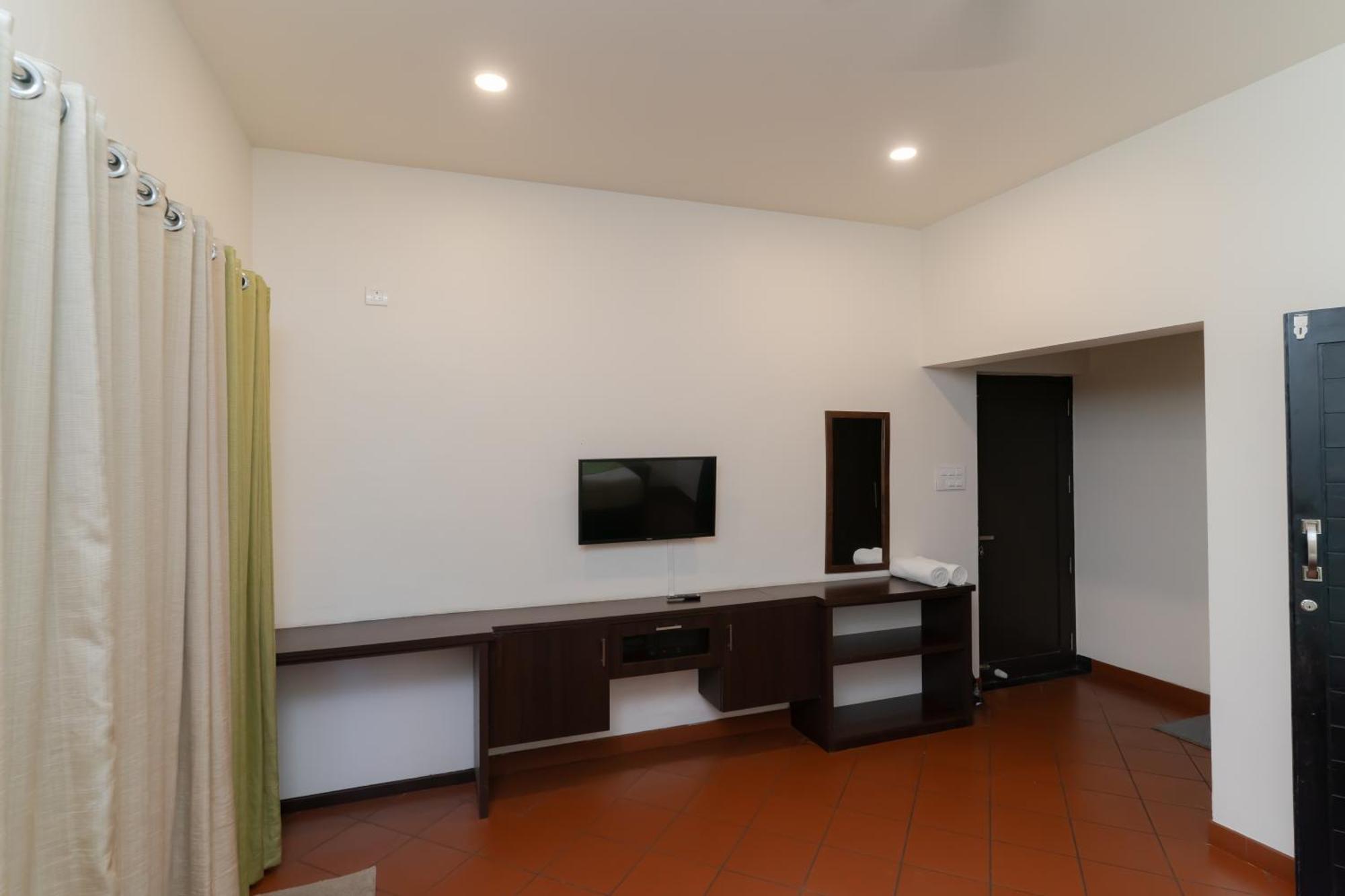 Beyond Pines Vagamon Bed and Breakfast Buitenkant foto