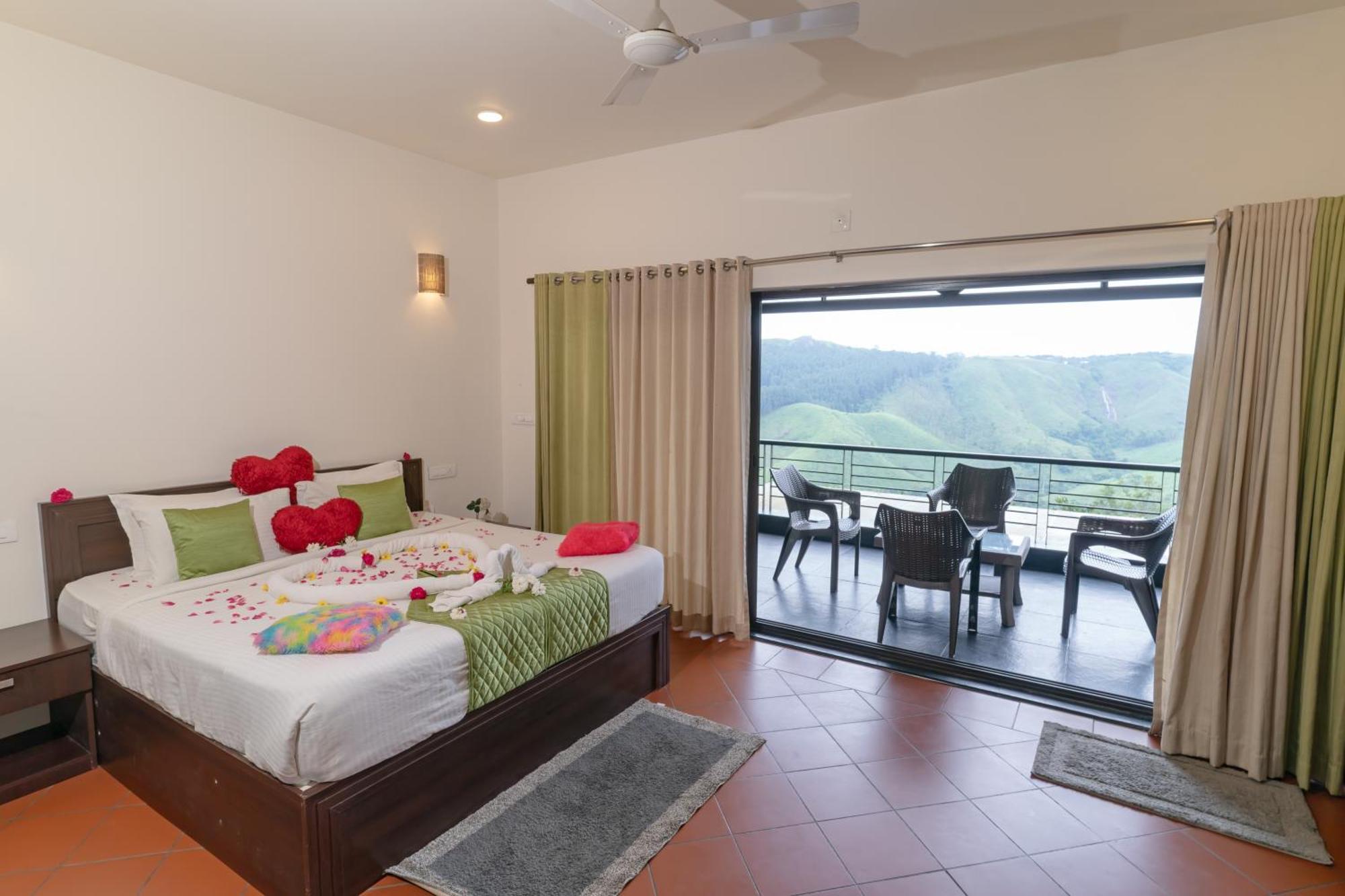 Beyond Pines Vagamon Bed and Breakfast Buitenkant foto