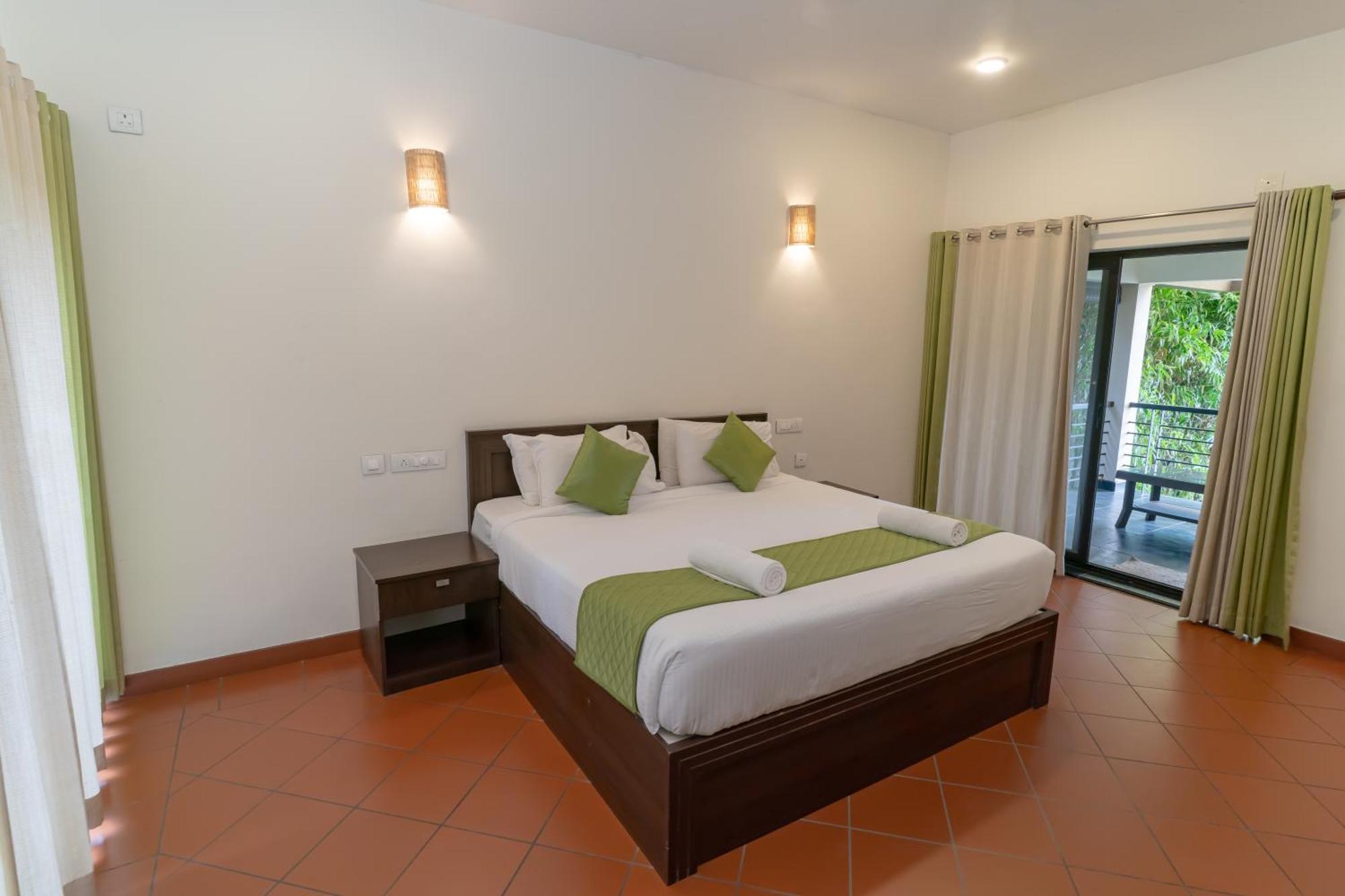 Beyond Pines Vagamon Bed and Breakfast Buitenkant foto