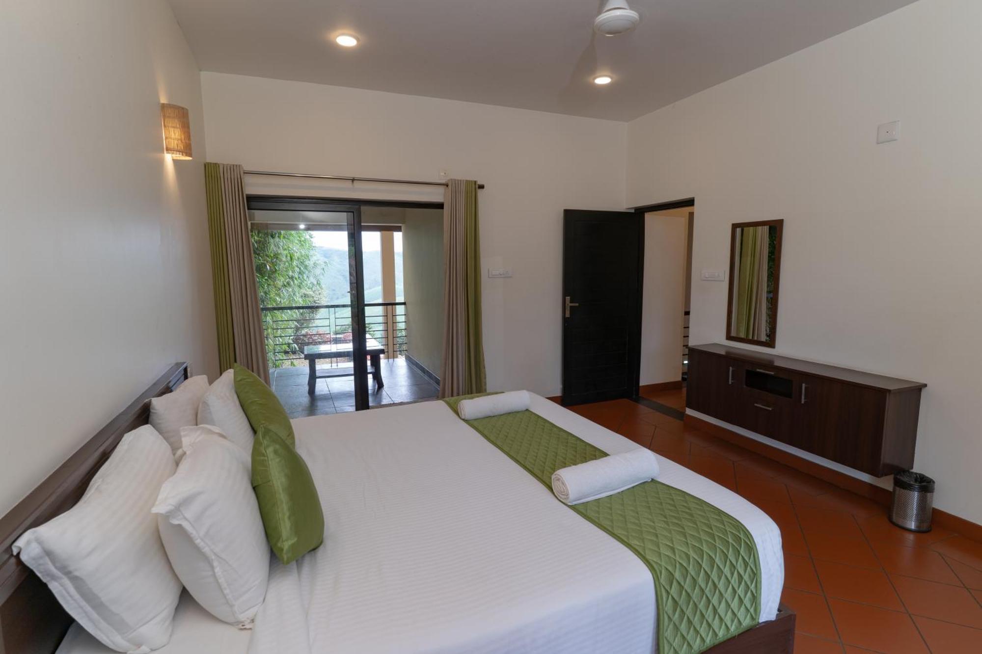 Beyond Pines Vagamon Bed and Breakfast Buitenkant foto